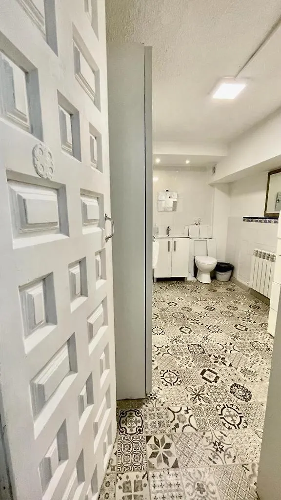 Apartamento Cool Basement Studio In Hosts House With Private Terrace And Bbq Zizur Mayor España